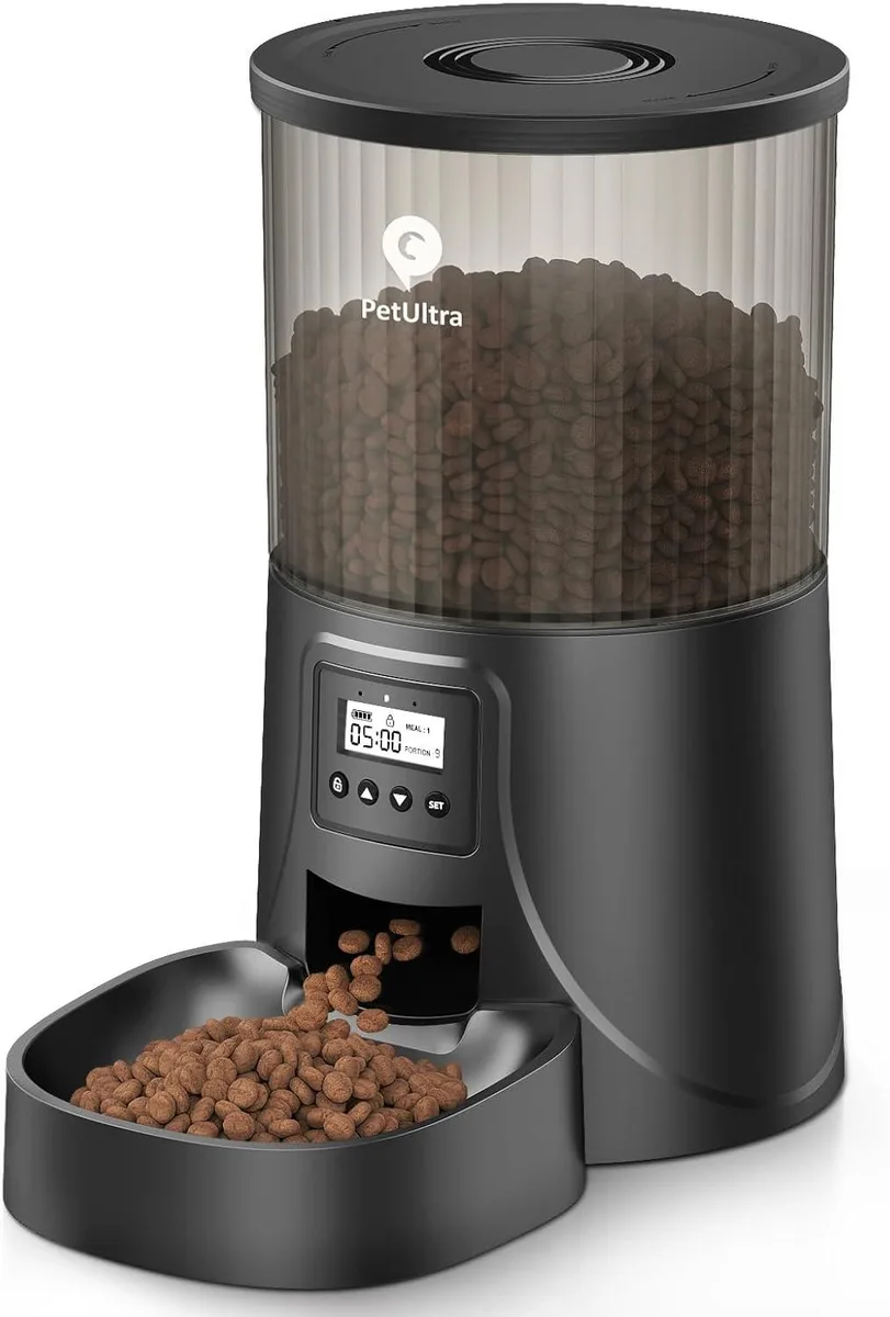 White automatic pet feeder with 4L hopper, control panel and stainless steel bowl