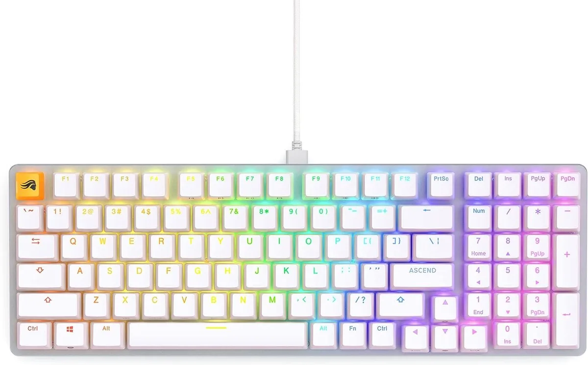 FOCUSTEC FOCUSTEC 96% Gaming Keyboard White Low-Profile Linear Switches — product photo