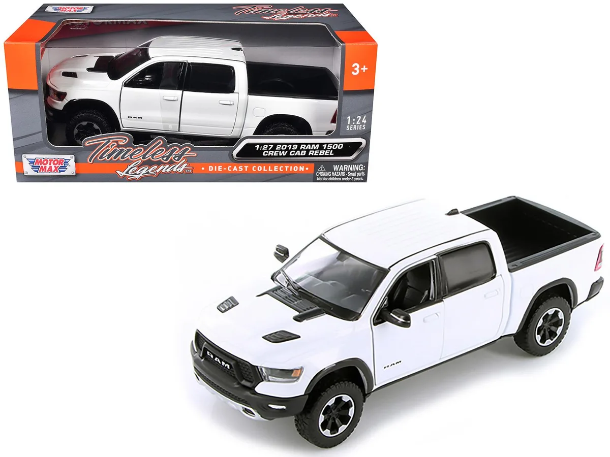 MOTORMAX MOTORMAX 2019 RAM 1500 Rebel Crew Cab Pickup Truck White 1/24-1/27 Diecast Vehicle — product photo