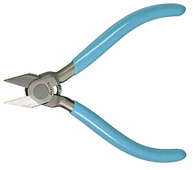 XCELITE 4 inch diagonal cutting plier with oval nose and cushion grip handles