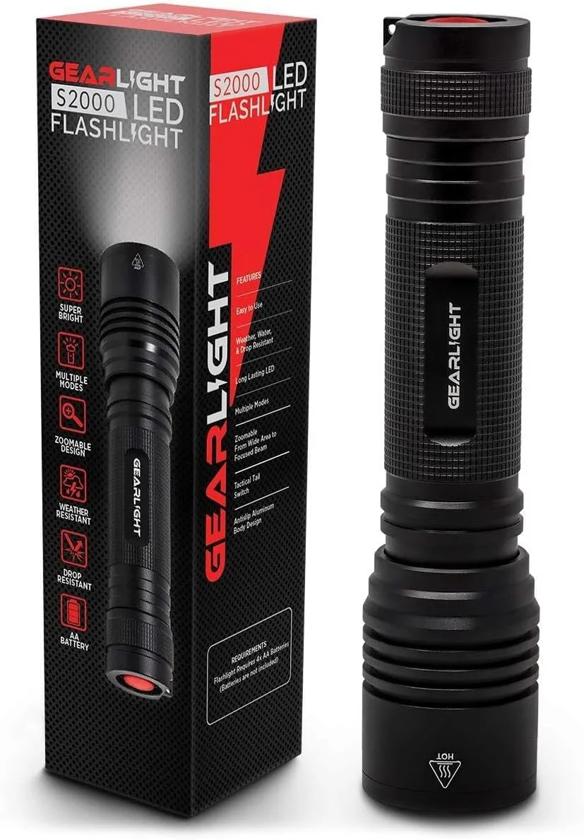 Black cylindrical aluminium flashlight, 19.05 cm long, 3.3 cm wide