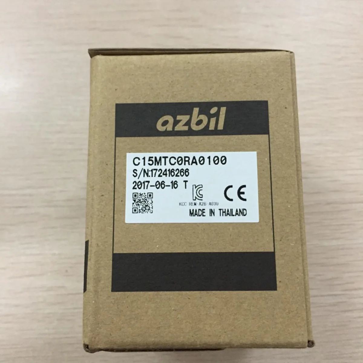 YAMATAKE YAMATAKE Azbil C15MTC0RA0100 Thermostat Red — product photo