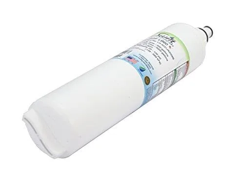 White cylindrical water filter cartridge with carbon block membrane