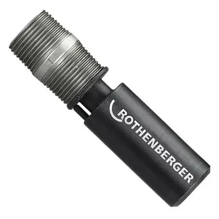 Metallic nipple chuck accessory for compact pipe threading machines