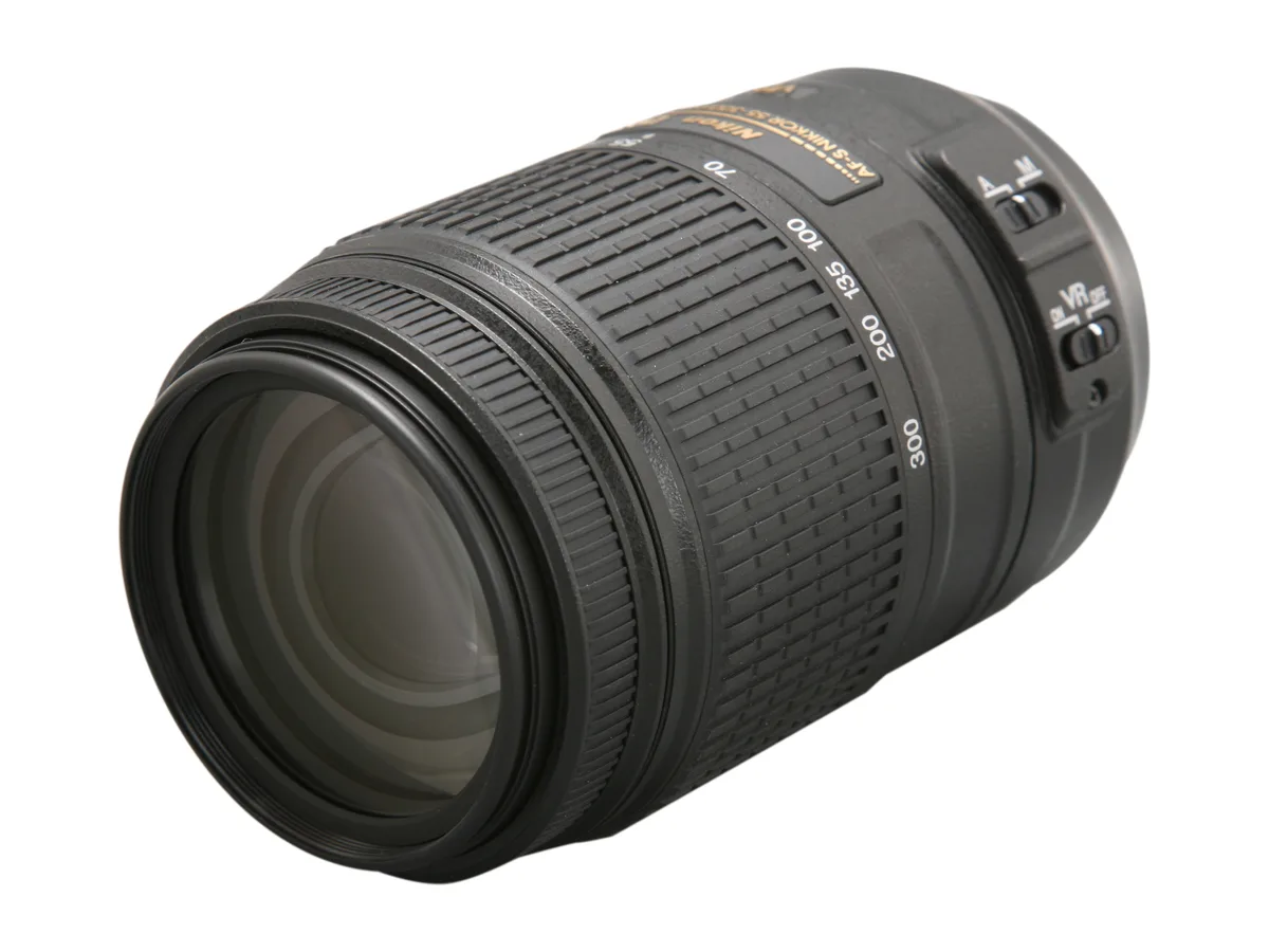 Nikon Inc Nikon Inc 2197 AF-S DX NIKKOR 55-300mm f/4.5-5.6G ED VR camera lens — product photo