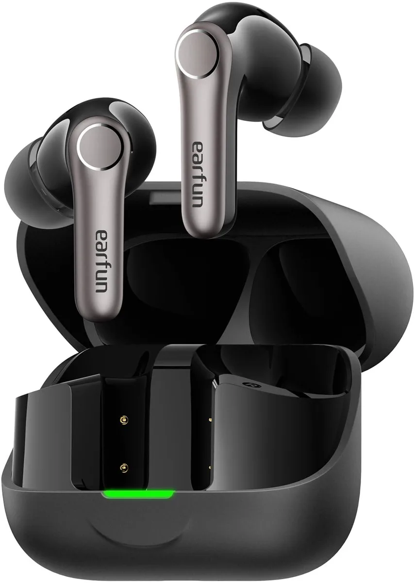  EarFun Air Pro 4+ TW700B Adaptive ANC Dual Driver Bluetooth 6.0 50dB 12h Black — product photo