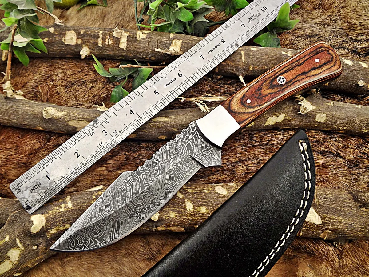 Damascus Depot Damascus Depot 11" Skinning Knife 5.5" Blade 200 Layer Twist Damascus Brown Dollar Wood Brass Bolster — product photo