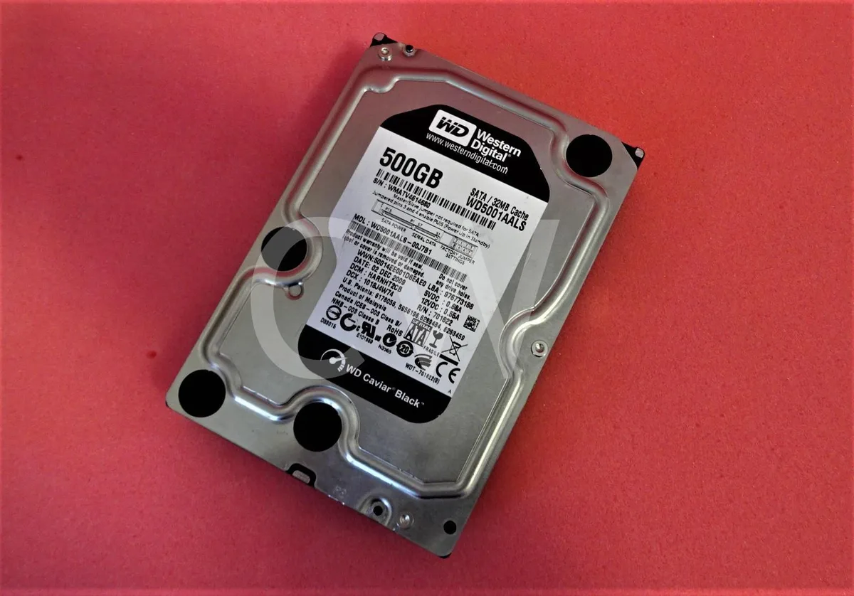 Western Digital Western Digital Caviar Black WD5001AALS 500GB 7200RPM 32MB 3.5" SATA internal hard drive — product photo