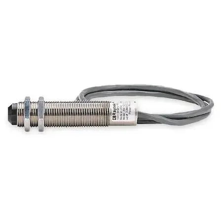 Cylindrical infrared sensor with 3/4"-16 UNF threads, 3.2 ft cable, IP65 rating