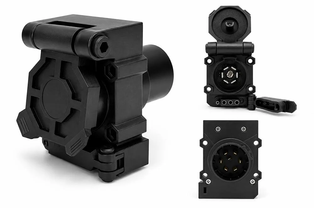 Bluarc Electronics Bluarc Electronics Multi-Tow 7 Blade 4 Flat Trailer Connector 180-degree lid — product photo