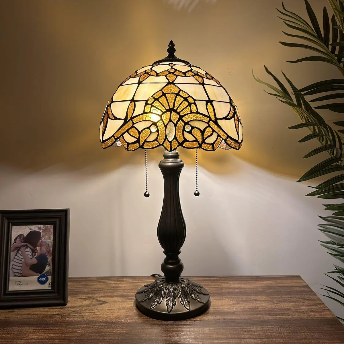 XIN CHENG TIFFANY LIGHTING XIN CHENG TIFFANY LIGHTING Tiffany Table Lamp Gold Stained Glass Baroque Lavender LED Bulbs Included 12"W 22"H — product photo