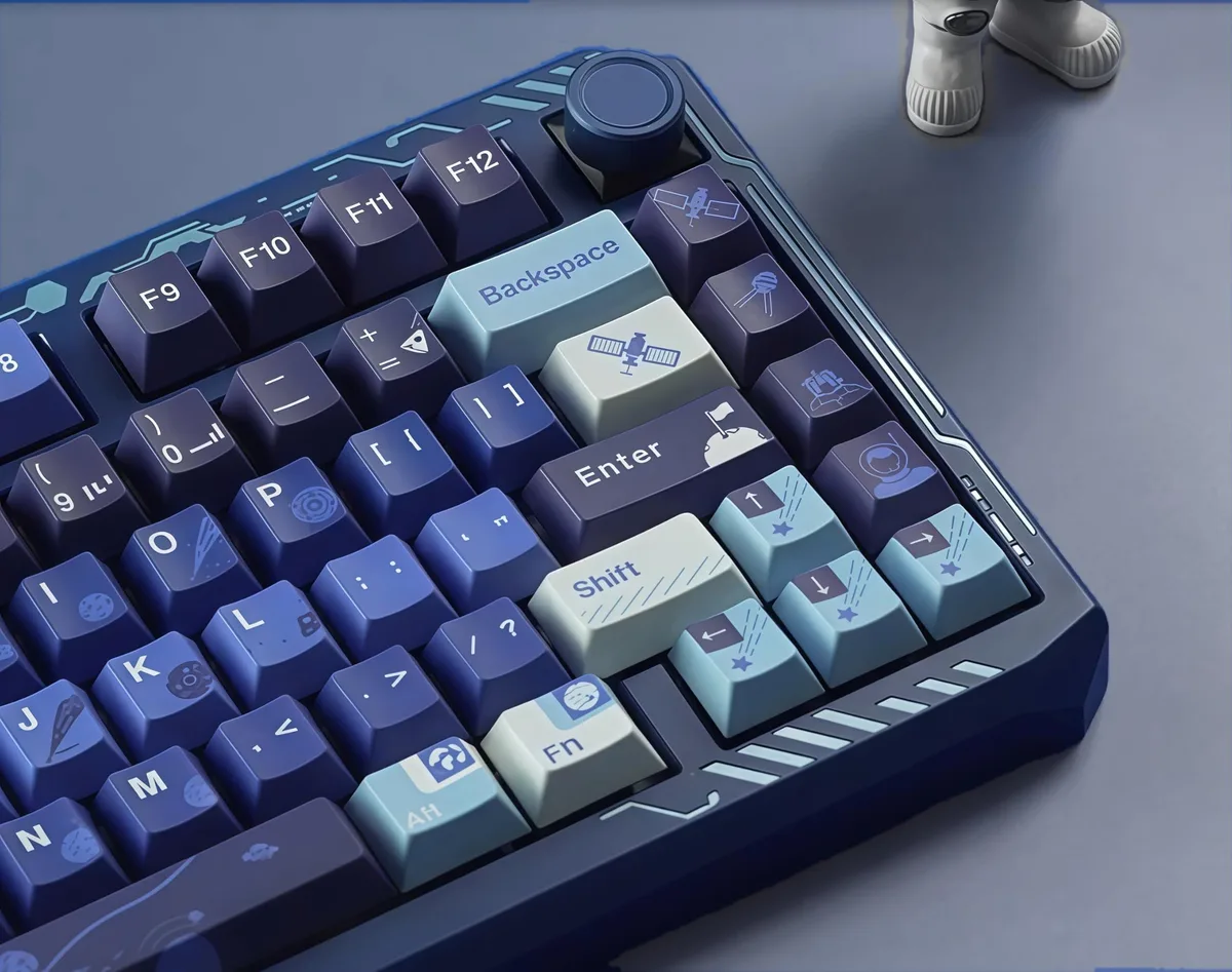 Womier Womier Typehaven 135-Key Cherry Profile PBT Keycap Set Cream Blue — product photo
