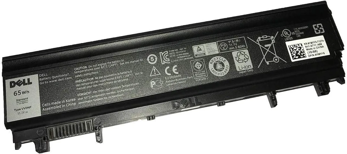 Rectangular 6-cell laptop battery, dark grey plastic finish
