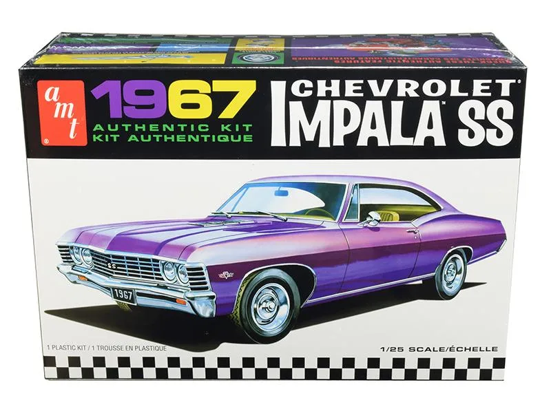 AMT AMT 1967 Chevrolet Impala SS 1/25 Scale Model Kit — product photo
