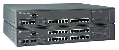 Nortel Networks Nortel Networks 450-12T 12-port network switch — product photo