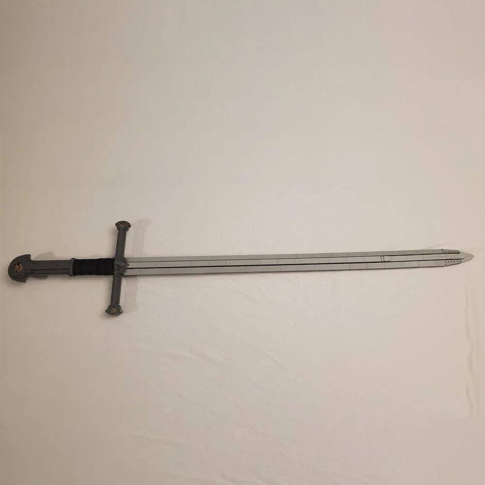 ZITIANYOUBUILD ZITIANYOUBUILD MOC-140605 The King's Sword Building Set 944 Parts — product photo