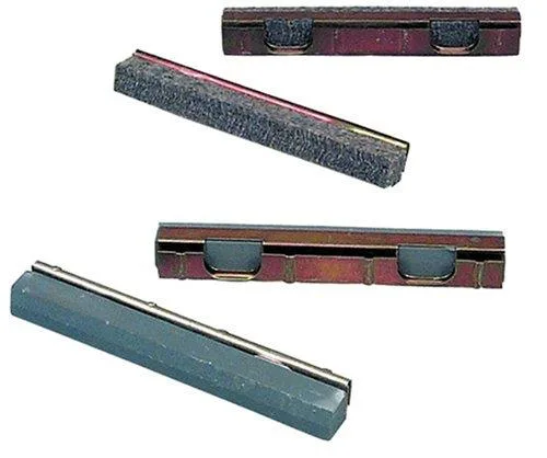 Lisle Lisle 15990 500 Grit Stone & Wiper Set — product photo