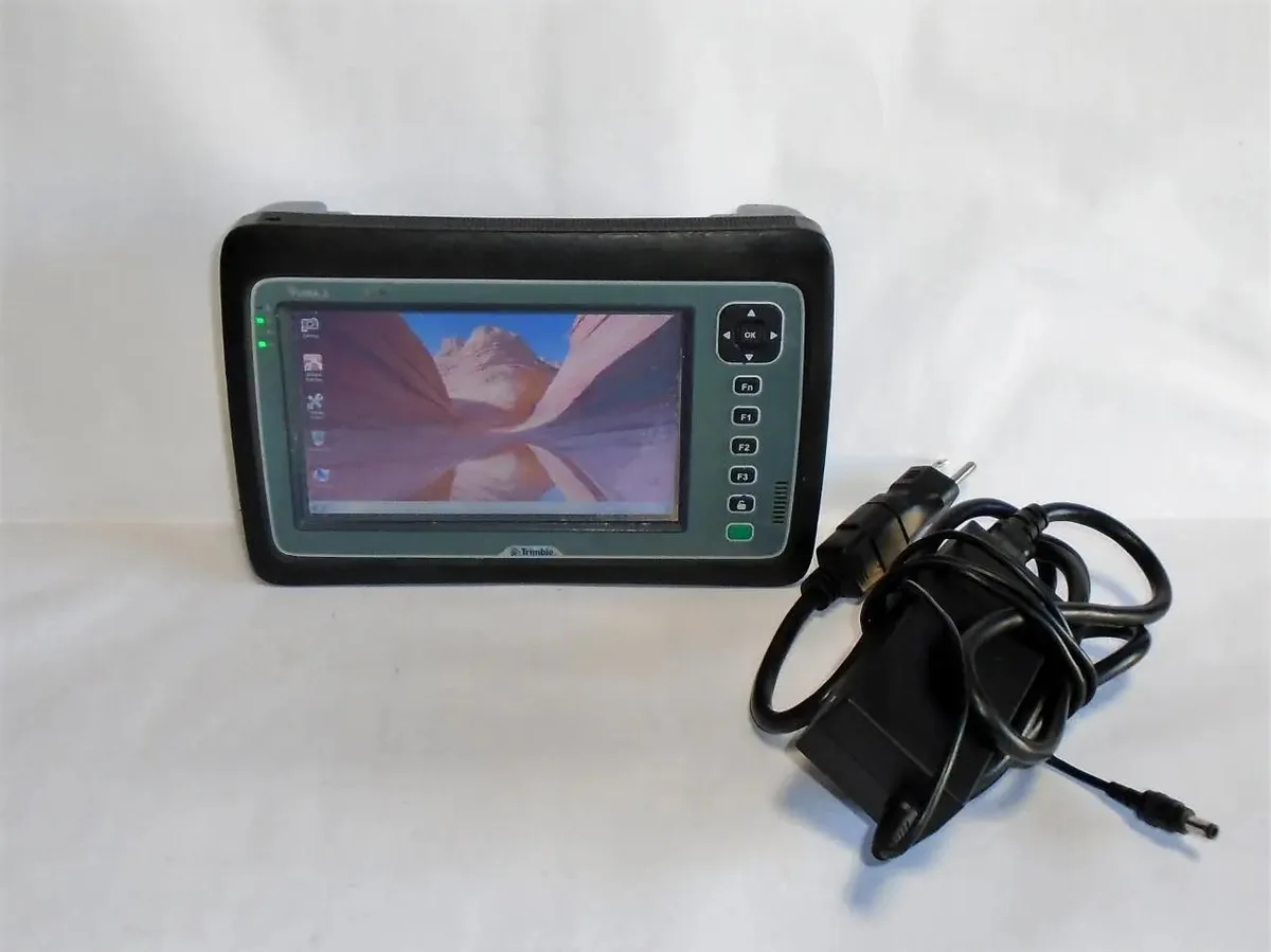TRIMBLE TRIMBLE YUMA 2 Rugged Tablet Atom N2600 1.6GHz 4GB/128GB (Gray) — product photo