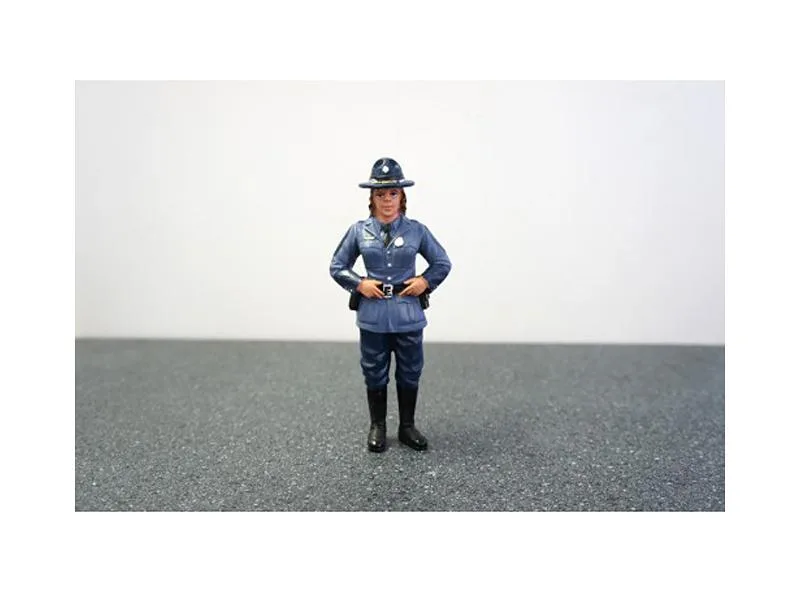American Diorama American Diorama State Trooper Sharon Figure 1:24 hobby collectible — product photo