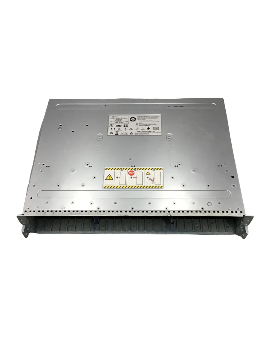EMC Unity TAE empty storage chassis, silver rackmount form factor, front drive bays visible