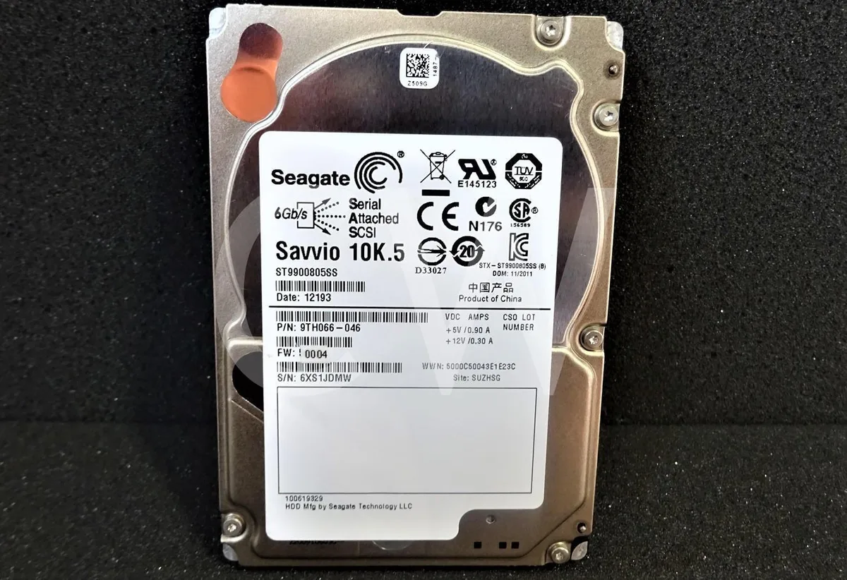 Seagate Seagate Savvio 10K.5 ST9900805SS 900GB 10000RPM 64MB 2.5IN SAS internal hard drive — product photo
