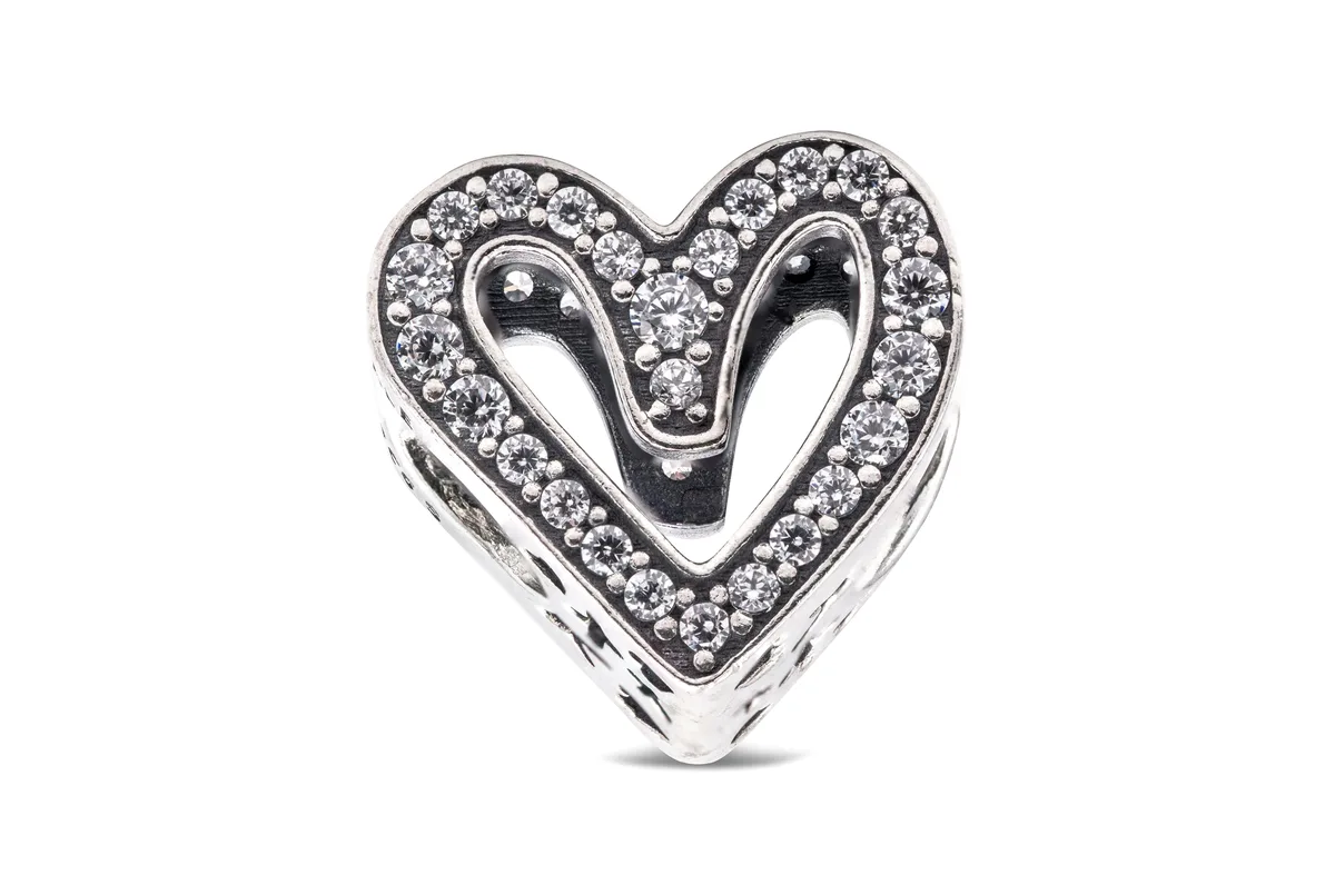 PANDORA PANDORA Sparkling Freehand Heart Charm Sterling Silver 50 CZ — product photo