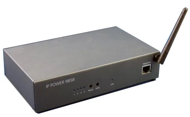 Bluecctv Bluecctv IP Power 9858T 4-port AC Power Controller — product photo