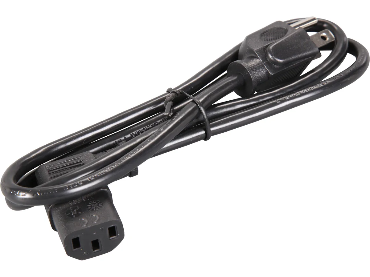 STARTECH STARTECH PXT101L3 3 ft computer power cord NEMA 5-15P to right-angle C13 — product photo