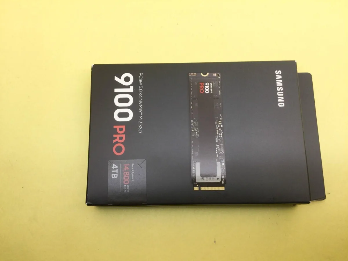 SAMSUNG SAMSUNG 9100 PRO 4TB M.2 2280 PCIe 5.0 NVMe internal SSD MZ-VAP4T0 — product photo