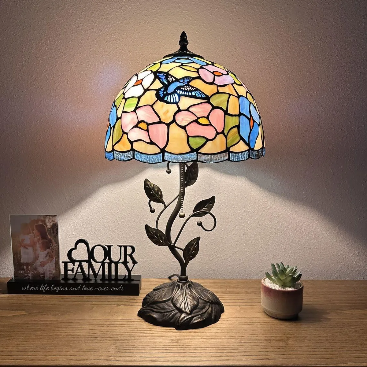 XIN CHENG TIFFANY LIGHTING XIN CHENG TIFFANY LIGHTING Tiffany Table Lamp Pink Blue Stained Glass Hummingbird Flowers 12"W 22"H — product photo