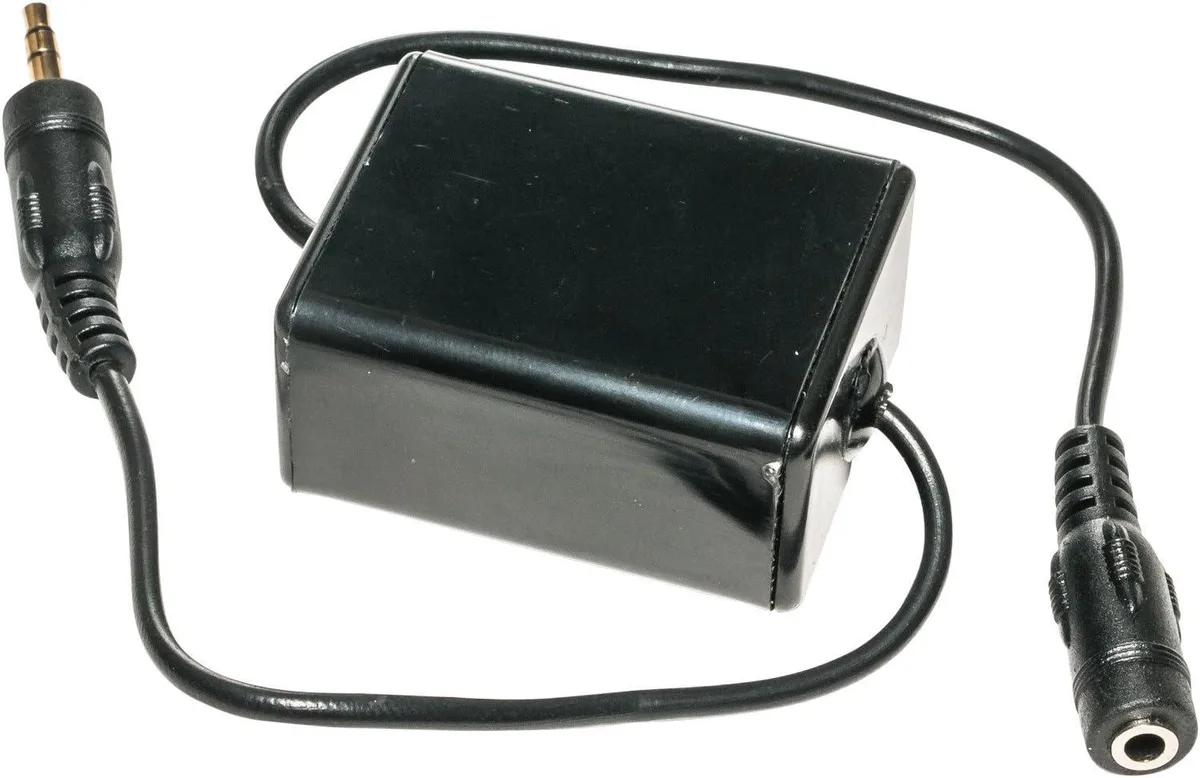 JacobsParts Inc. JacobsParts AFILTER-A 3.5mm Ground Loop Isolator 40cm — product photo