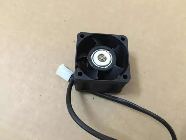 TSUJ TSUJ Kepler-C72J-OYS-0386 12V .17A 3-Wire 4028 Fan 2 in 1 accessory — product photo