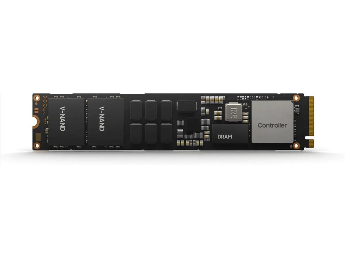SAMSUNG SAMSUNG MZ1L21T9HCLS-00A07 PM9A3 1.9TB NVMe M.2 22x110mm internal SSD — product photo