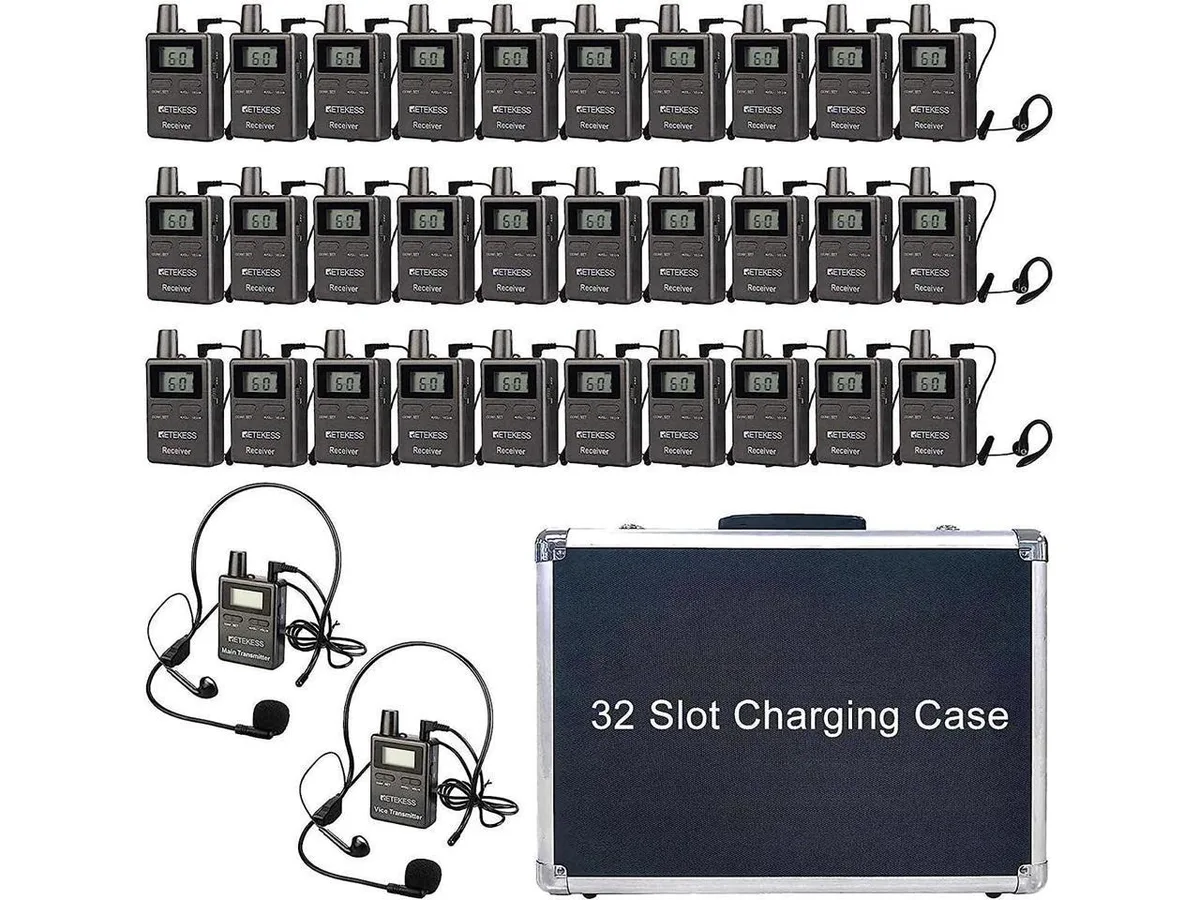BFKK BFKK TT105 Two-Way Tour Guide System 2TX 30RX 32-Slot Case 50ch 150m 2.4GHz — product photo