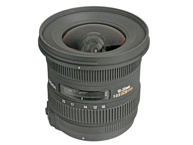SIGMA SIGMA 10-20mm f/3.5 EX DC HSM Nikon DX camera kit — product photo