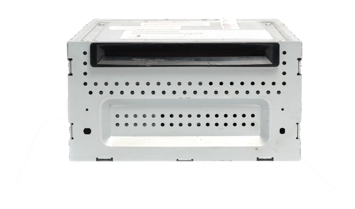 1 Factory Radio 1 Factory Radio AM FM CD MP3 Receiver AA5T19C156AC 2010 Lincoln MKS — product photo