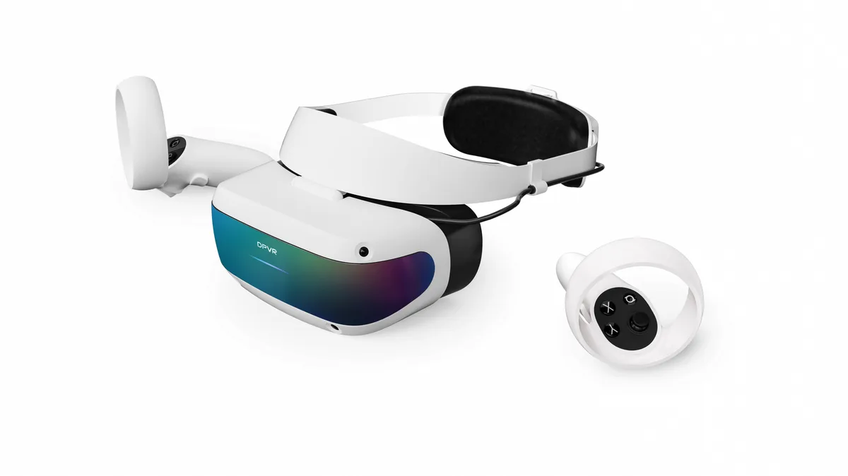 DPVR DPVR 283411 E4 White VR Headset 3664x1920 120Hz 116° Inside-out Tracking — product photo