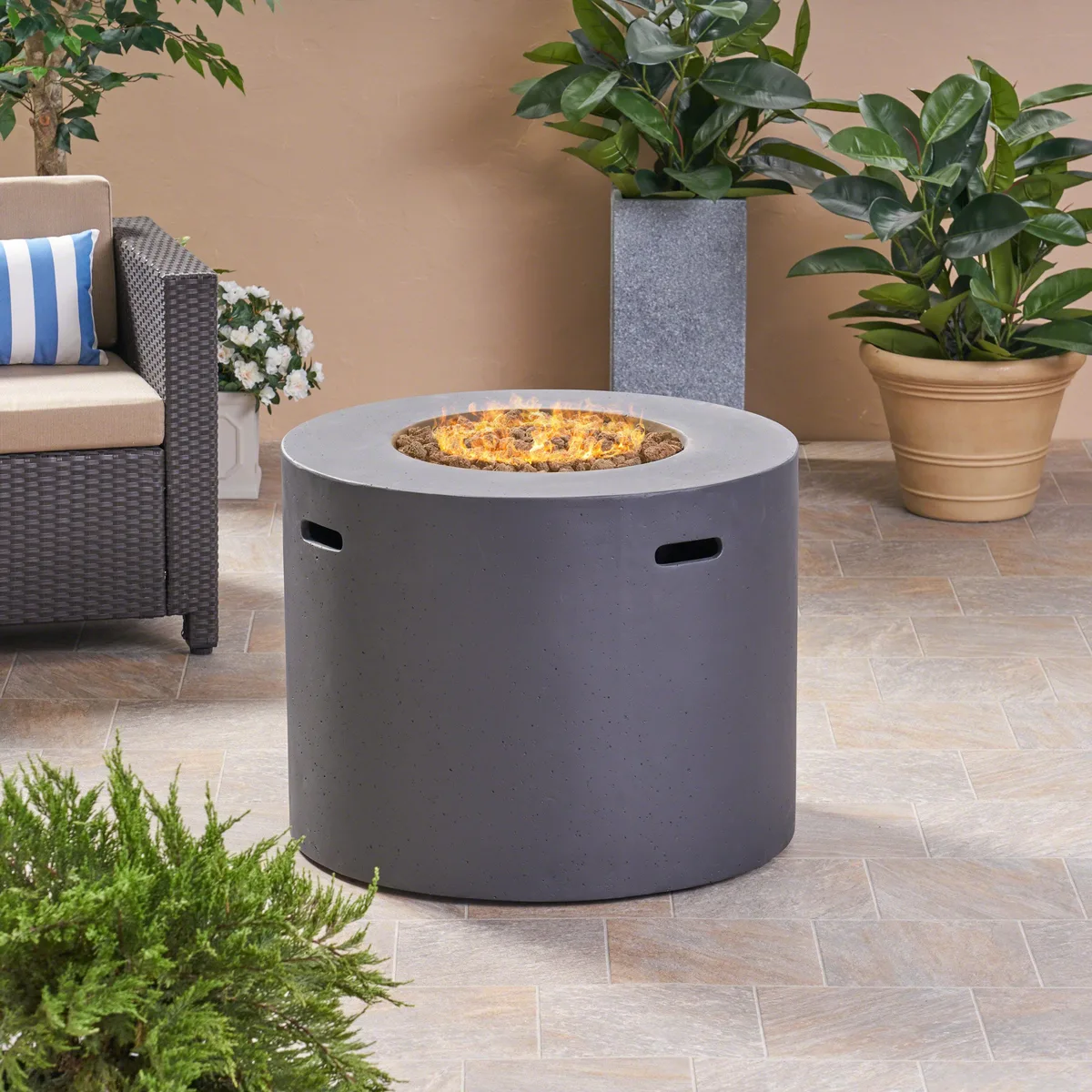 tuphen tuphen 31" round MGO fire pit 40000 BTU dark grey — product photo