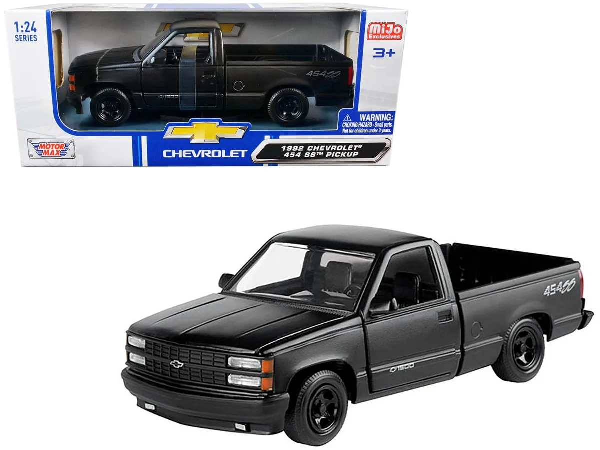 MOTORMAX MOTORMAX 1992 Chevrolet 454 SS Pickup Truck Matt Black 1/24 Diecast Model Car — product photo