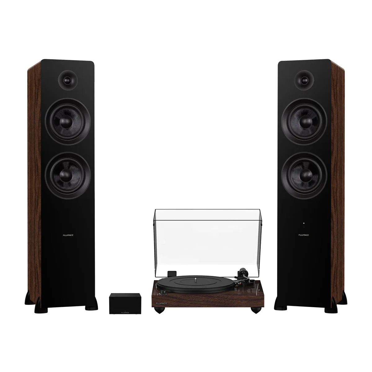 Fluance Fluance RT82WPAI81B turntable system walnut Ortofon OM10 150W Bluetooth — product photo