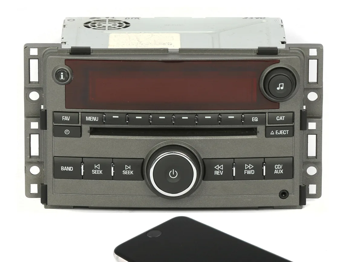 1 Factory Radio 1 Factory Radio 15948188 OEM Receiver 2007-2008 Saturn Aura AM FM MP3 CD Aux — product photo