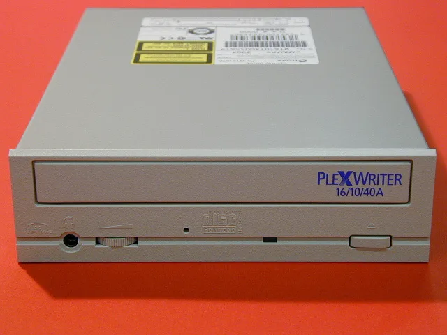 Plextor Plextor PX-W1610TA dvd burner — product photo