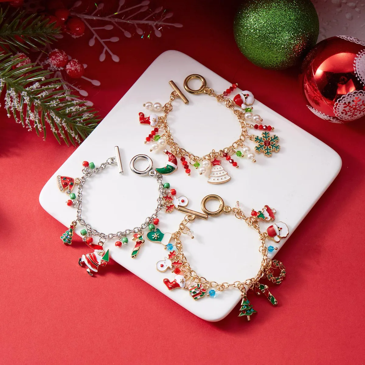 OmaiLighting OmaiLighting Christmas Beaded Charm Bangle Bracelet Set 3pcs — product photo