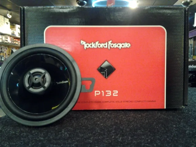 Rockford Fosgate Rockford Fosgate Punch P1 3.5" 2-Way Coaxial Car Speaker P132 — product photo