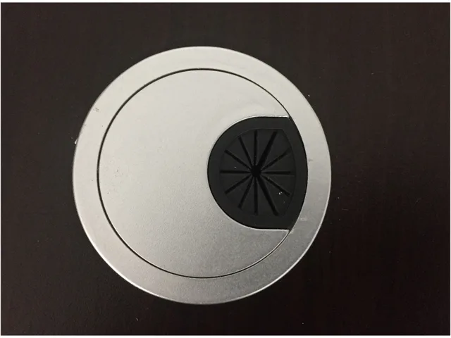 BOSS Office Products BOSS Office Products TUN015SG Silver Grommet office furniture — product photo