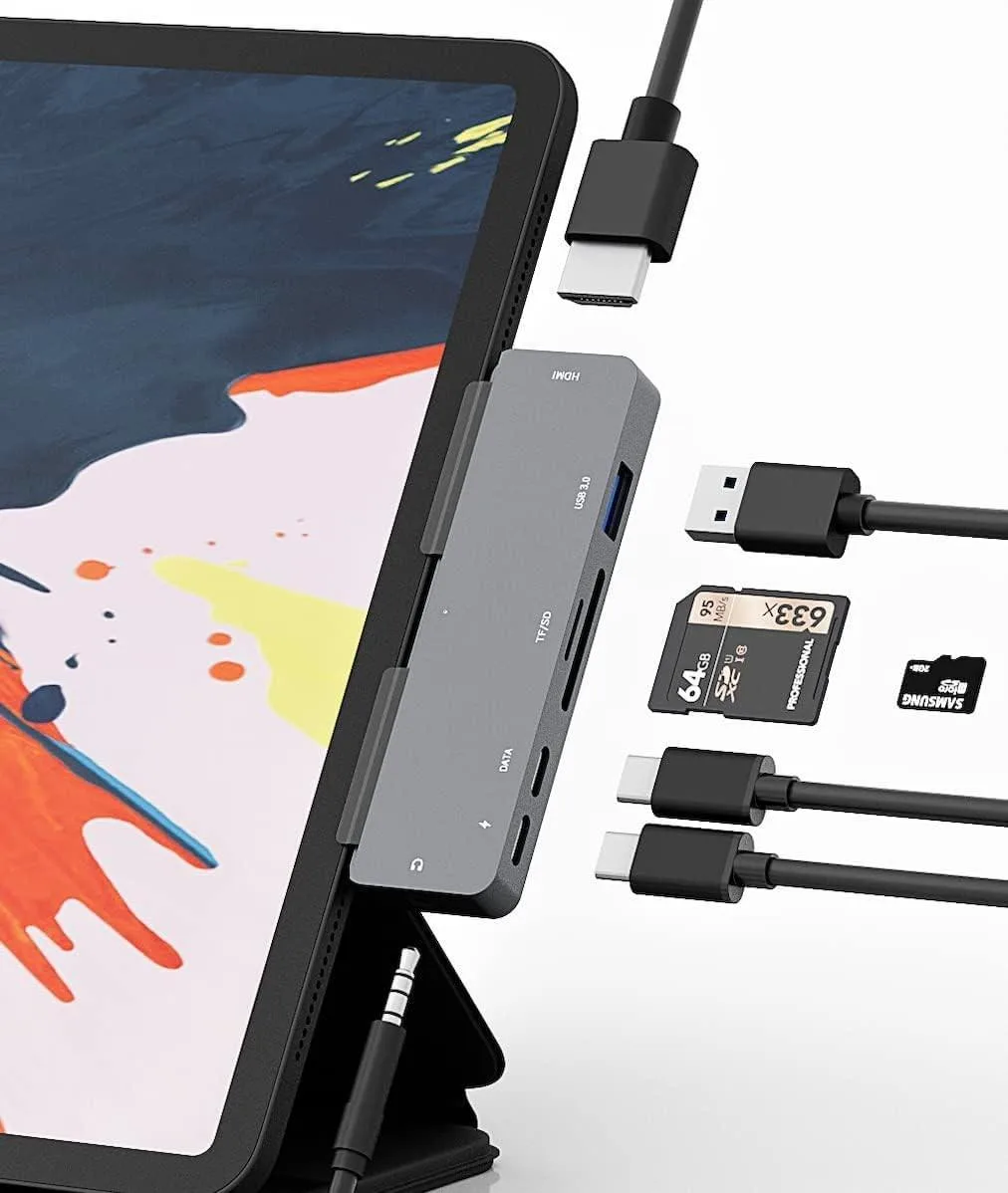 Astro Gaming Astro Gaming 7-in-1 USB-C Hub 2-in-1 Accessory — product photo