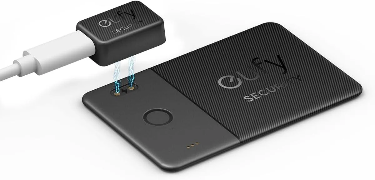 eufy eufy Security SmartTrack Card E30 Black 1-Pack Rechargeable Bluetooth Tracker Apple Find My — product photo