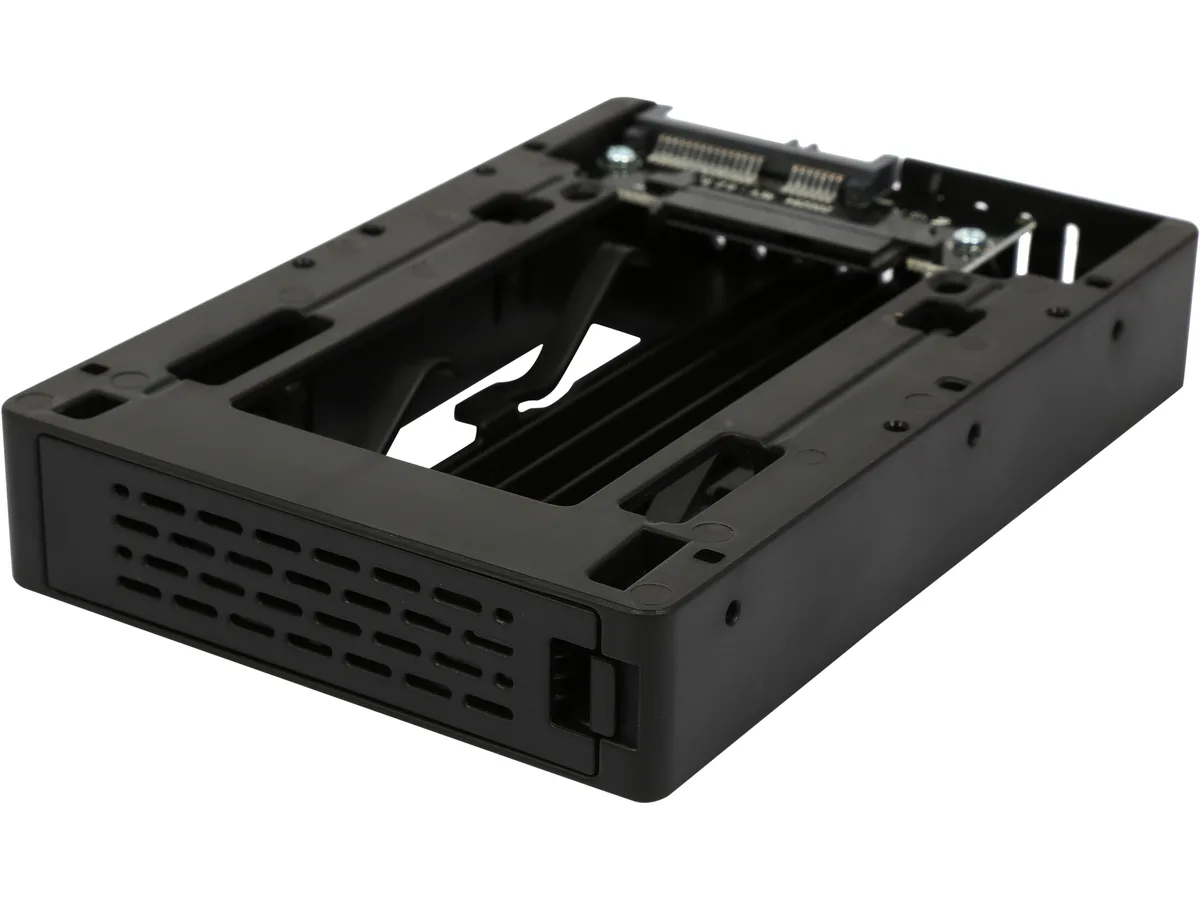 ICY DOCK ICY DOCK MB882SP-1S-3B 2.5" to 3.5" SATA SSD accessory — product photo