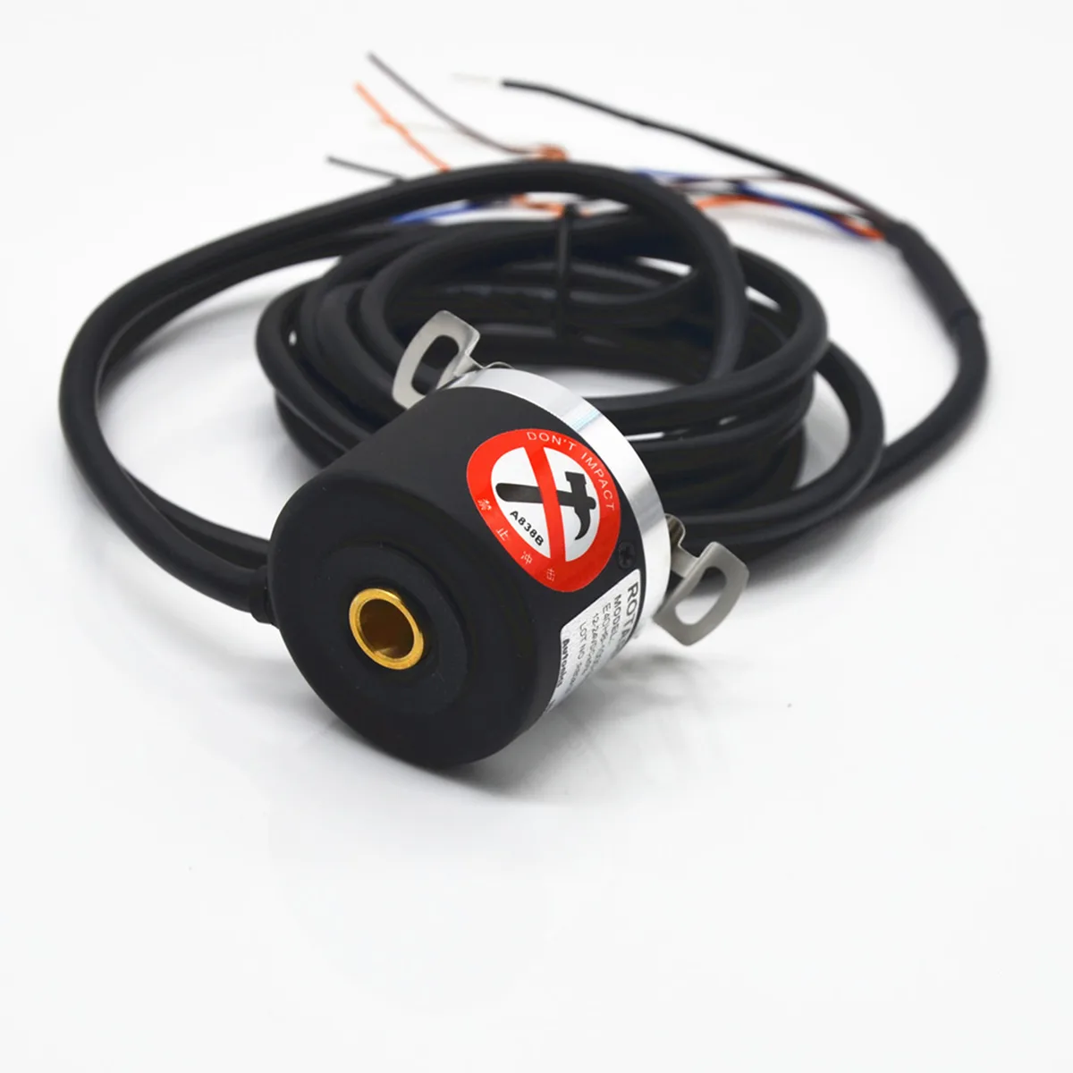 Autonics Corp Autonics Corp E50S8-2500-3-N-24 Rotary Encoder 2500P/R NPN 12-24VDC IP50 — product photo