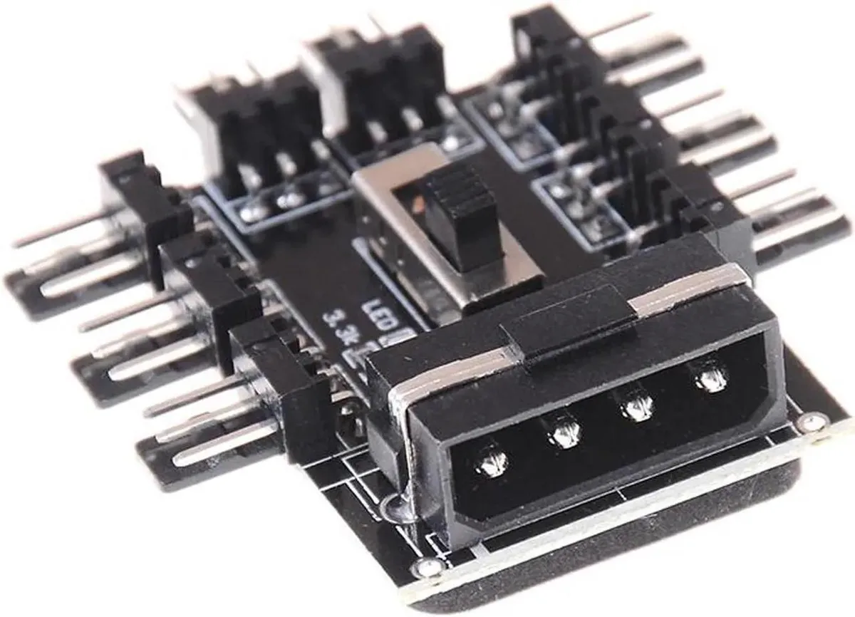 Vszerda Vszerda 8-Way Fan Hub 12V/7V Molex Powered internal power cable — product photo